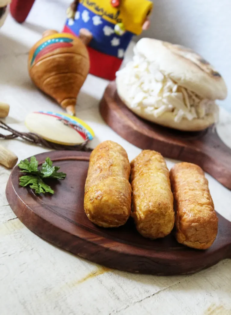 Dessiree Salaverria - Creation 2 - Ambassadors - Roxy & Rich